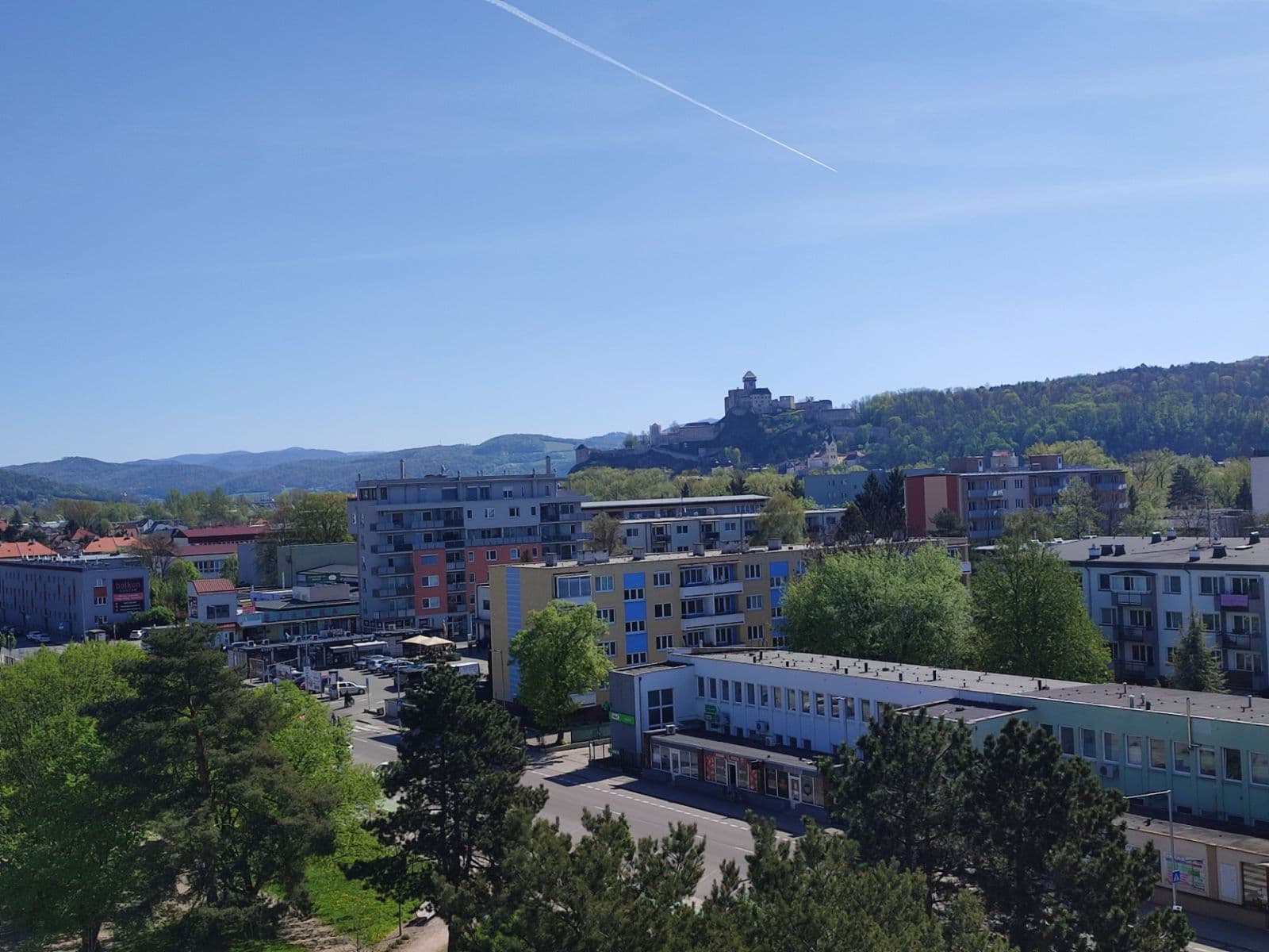 Prenájom bytu Garsoniéra 27 m², Staničná, Trenčín, Trenčiansky kraj Prenájom bytu Garsoniéra 27 m², Staničná, Trenčín, Trenčiansky kraj