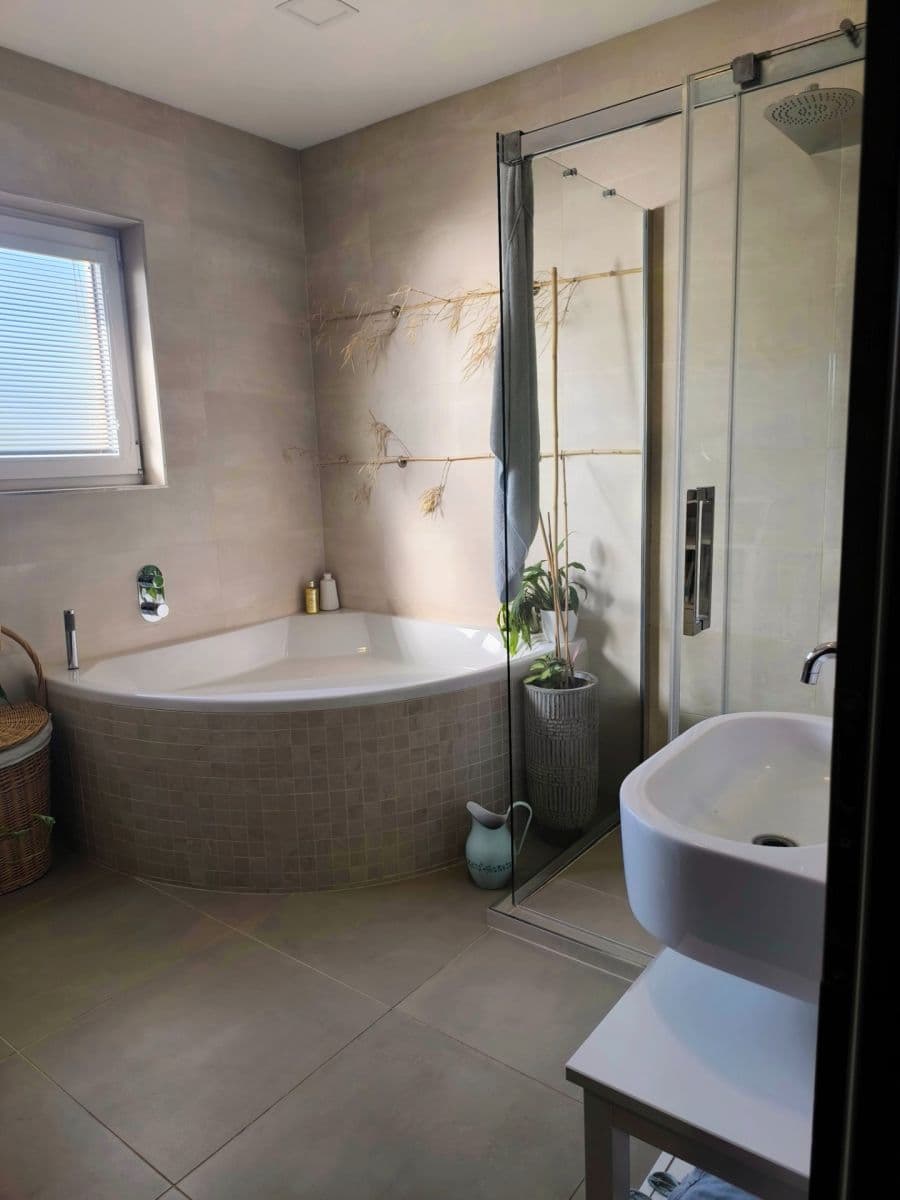 Prenájom domu 170 m², pozemok 550 m², Brandýská, Bašť, Středočeský kraj Prenájom domu 170 m², pozemok 550 m², Brandýská, Bašť, Středočeský kraj
