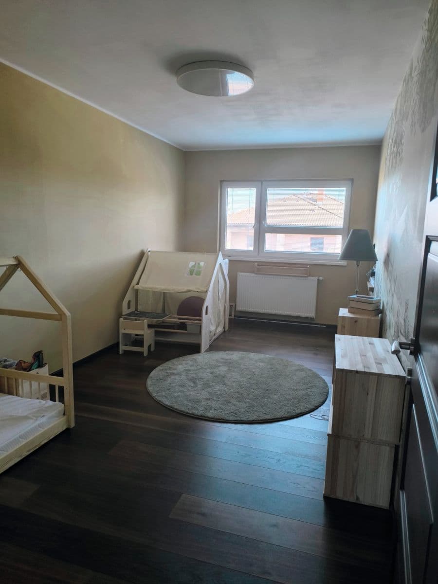 Prenájom domu 170 m², pozemok 550 m², Brandýská, Bašť, Středočeský kraj Prenájom domu 170 m², pozemok 550 m², Brandýská, Bašť, Středočeský kraj