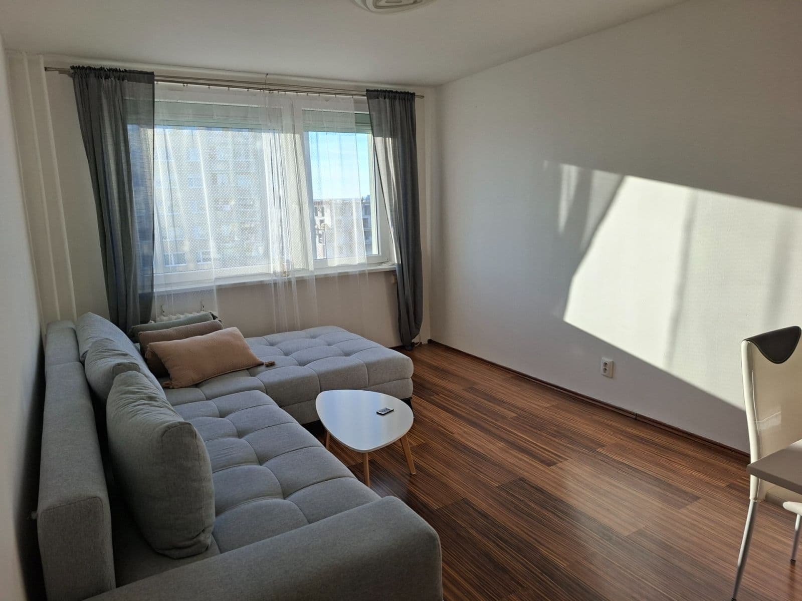 Prenájom bytu 3-izbový 67 m², Hrudičkova, Praha, Praha Prenájom bytu 3-izbový 67 m², Hrudičkova, Praha, Praha
