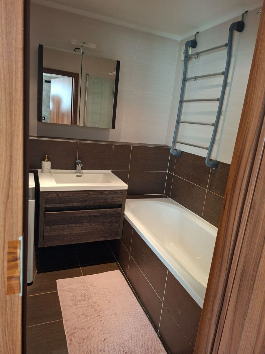 Prenájom bytu 3-izbový 67 m², Hrudičkova, Praha, Praha Prenájom bytu 3-izbový 67 m², Hrudičkova, Praha, Praha
