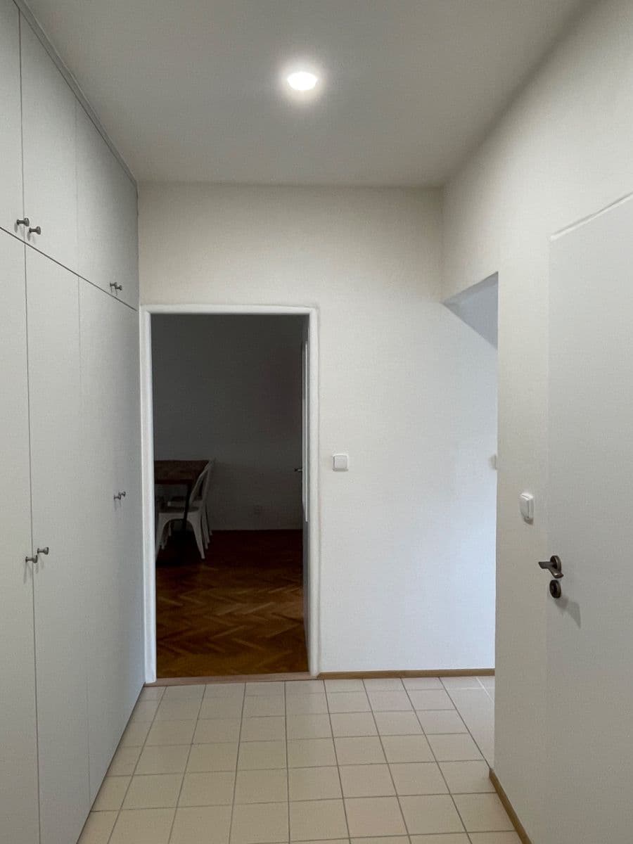 Prenájom bytu 2-izbový 53 m², Nad Alejí, Praha, Praha Prenájom bytu 2-izbový 53 m², Nad Alejí, Praha, Praha