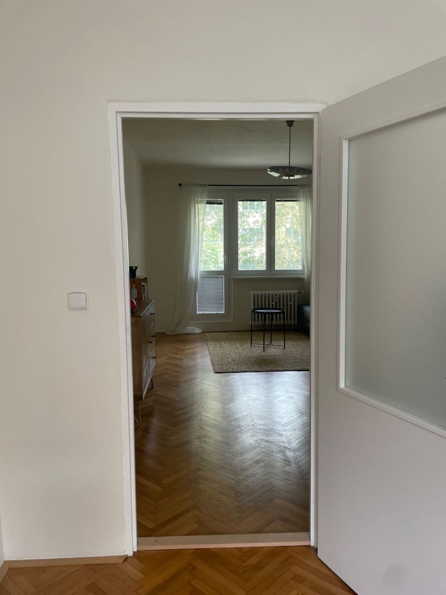 Prenájom bytu 2-izbový 53 m², Nad Alejí, Praha, Praha Prenájom bytu 2-izbový 53 m², Nad Alejí, Praha, Praha