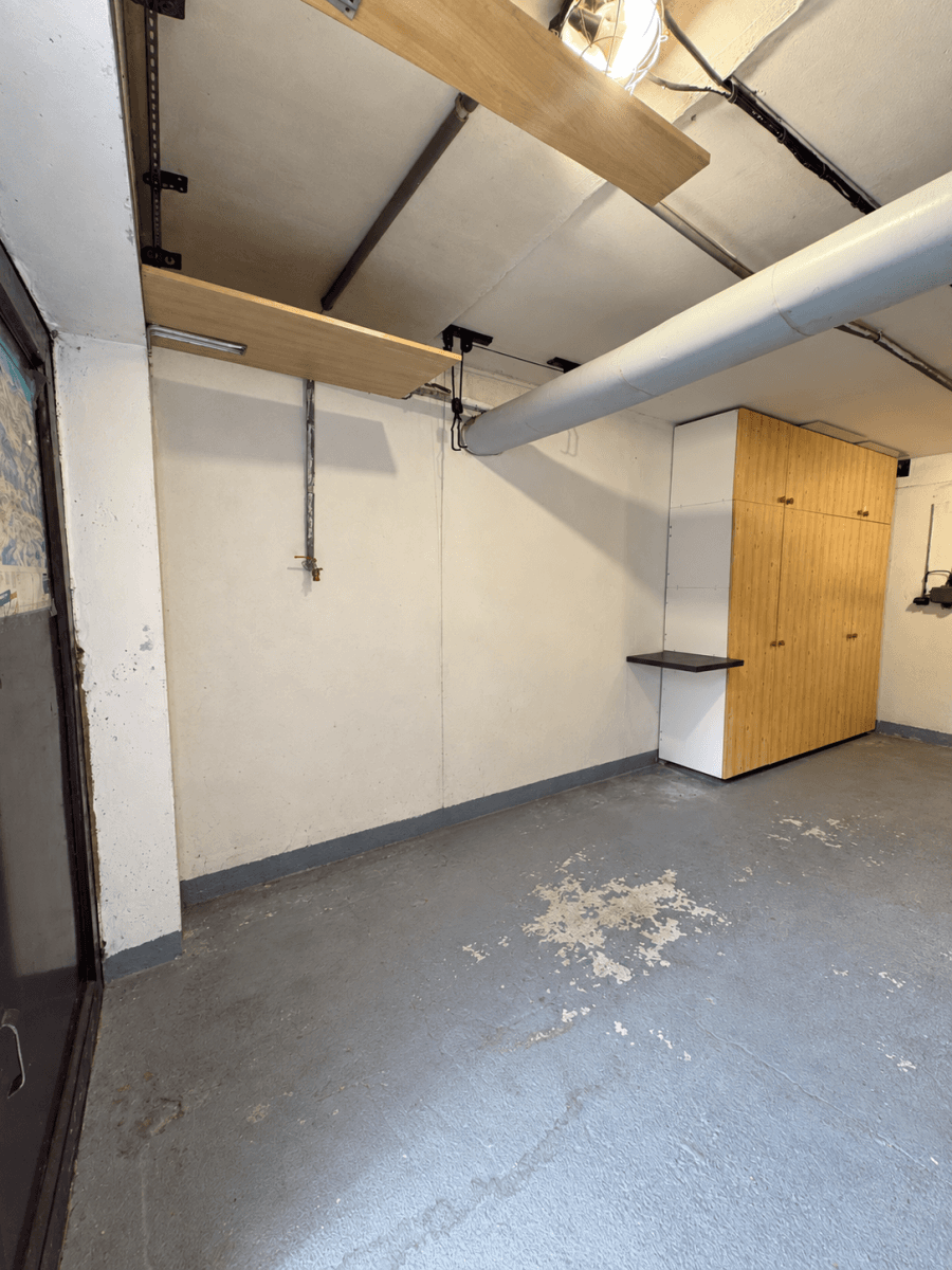 Prenájom bytu 3-izbový 64 m², Dělnická, Karlovy Vary, Karlovarský kraj Prenájom bytu 3-izbový 64 m², Dělnická, Karlovy Vary, Karlovarský kraj