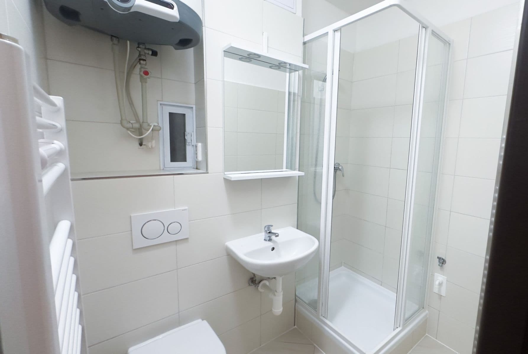 Prenájom bytu 2-izbový 37 m², Žerotínova, Praha, Praha Prenájom bytu 2-izbový 37 m², Žerotínova, Praha, Praha