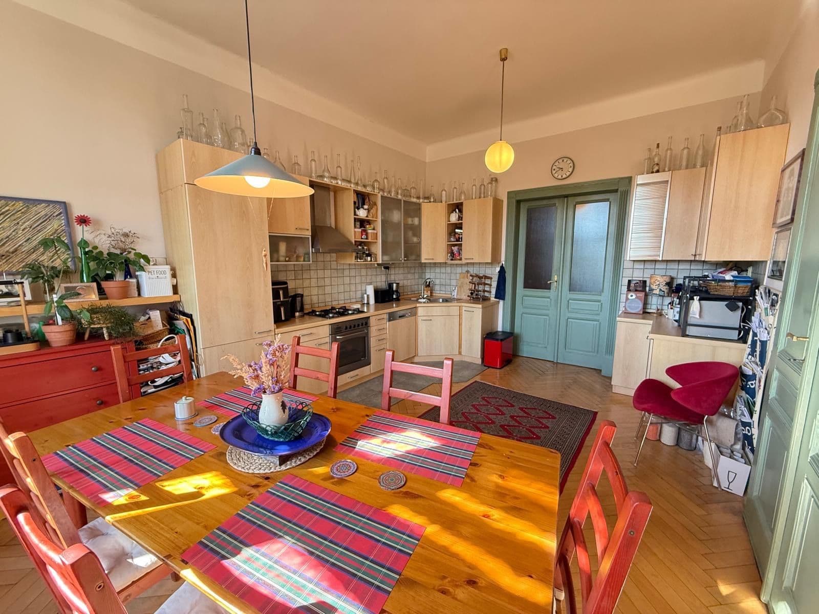 Predaj bytu 3-izbový 124 m², Na Plzeňce, Praha, Praha Predaj bytu 3-izbový 124 m², Na Plzeňce, Praha, Praha