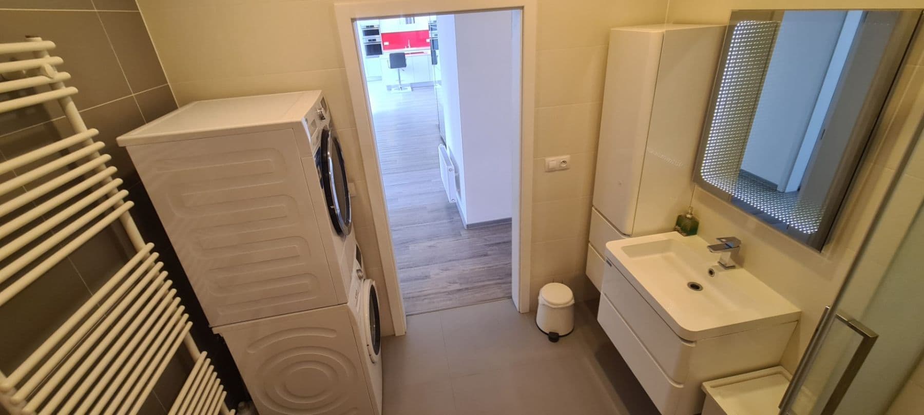 Prenájom bytu 5-izbový 122 m², Nad Přehradou, Brno, Jihomoravský kraj Prenájom bytu 5-izbový 122 m², Nad Přehradou, Brno, Jihomoravský kraj