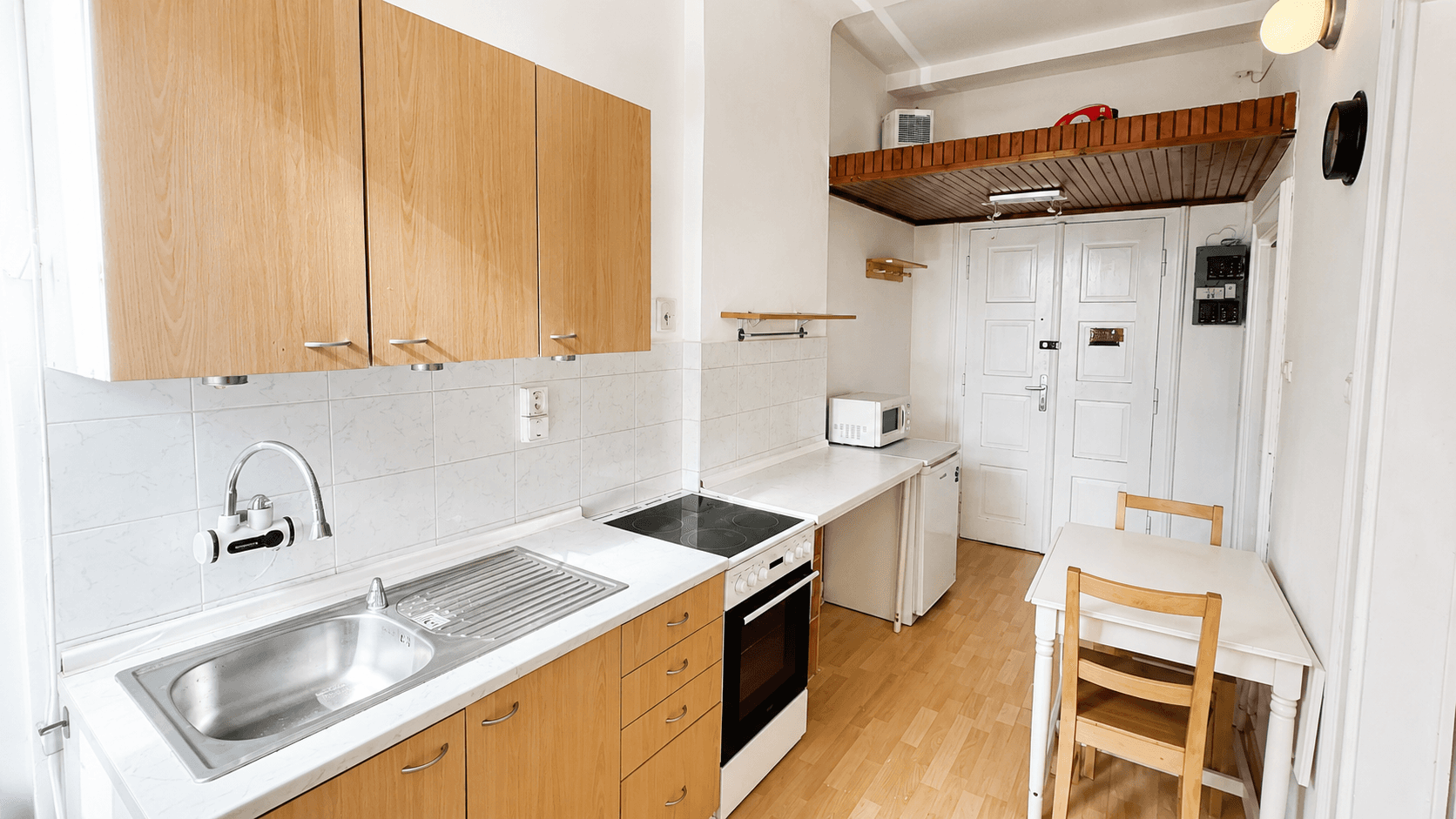 Prenájom bytu 1-izbový 30 m², Soudní, Praha, Praha Prenájom bytu 1-izbový 30 m², Soudní, Praha, Praha