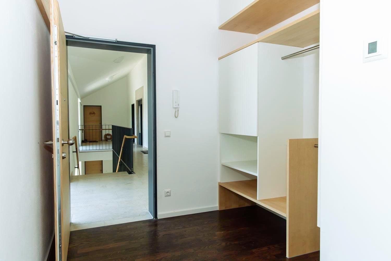 Predaj bytu 3-izbový 102 m², Marklkofen, Bavorsko Predaj bytu 3-izbový 102 m², Marklkofen, Bavorsko