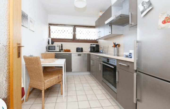 Prenájom bytu 4-izbový 97 m², Erftstadt, Severné Porýnie - Westfálsko Prenájom bytu 4-izbový 97 m², Erftstadt, Severné Porýnie - Westfálsko