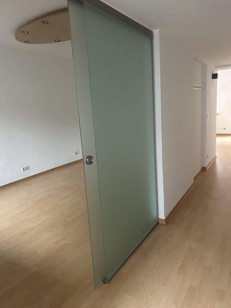 Prenájom kancelárie 50 m², Schillerstraße 61, Mönchengladbach, Severné Porýnie - Westfálsko Prenájom kancelárie 50 m², Schillerstraße 61, Mönchengladbach, Severné Porýnie - Westfálsko
