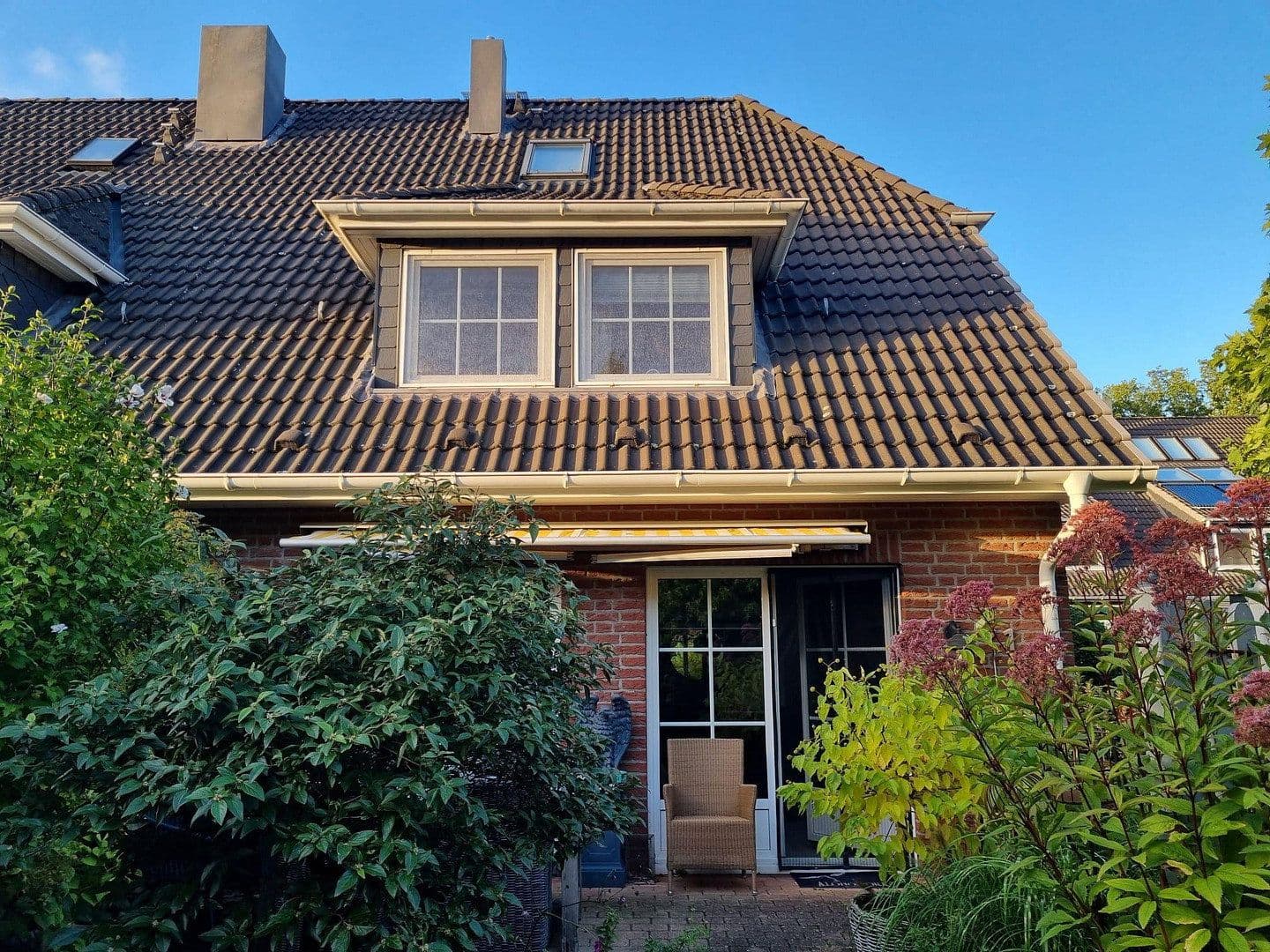 Predaj domu 117 m², pozemok 350 m², Norderstedt, Šlezvicko-Holštajnsko Predaj domu 117 m², pozemok 350 m², Norderstedt, Šlezvicko-Holštajnsko