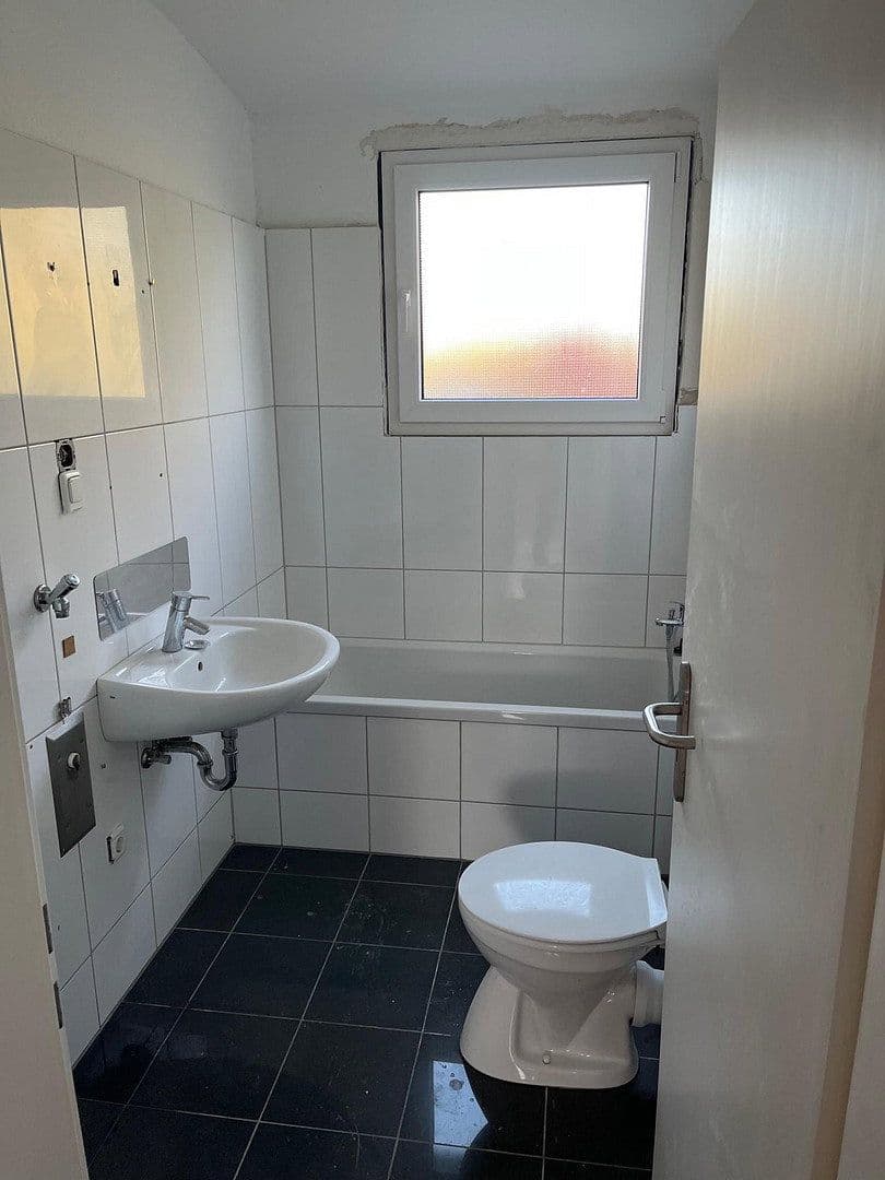 Predaj bytu 3-izbový 63 m², Köln, Severné Porýnie - Westfálsko Predaj bytu 3-izbový 63 m², Köln, Severné Porýnie - Westfálsko