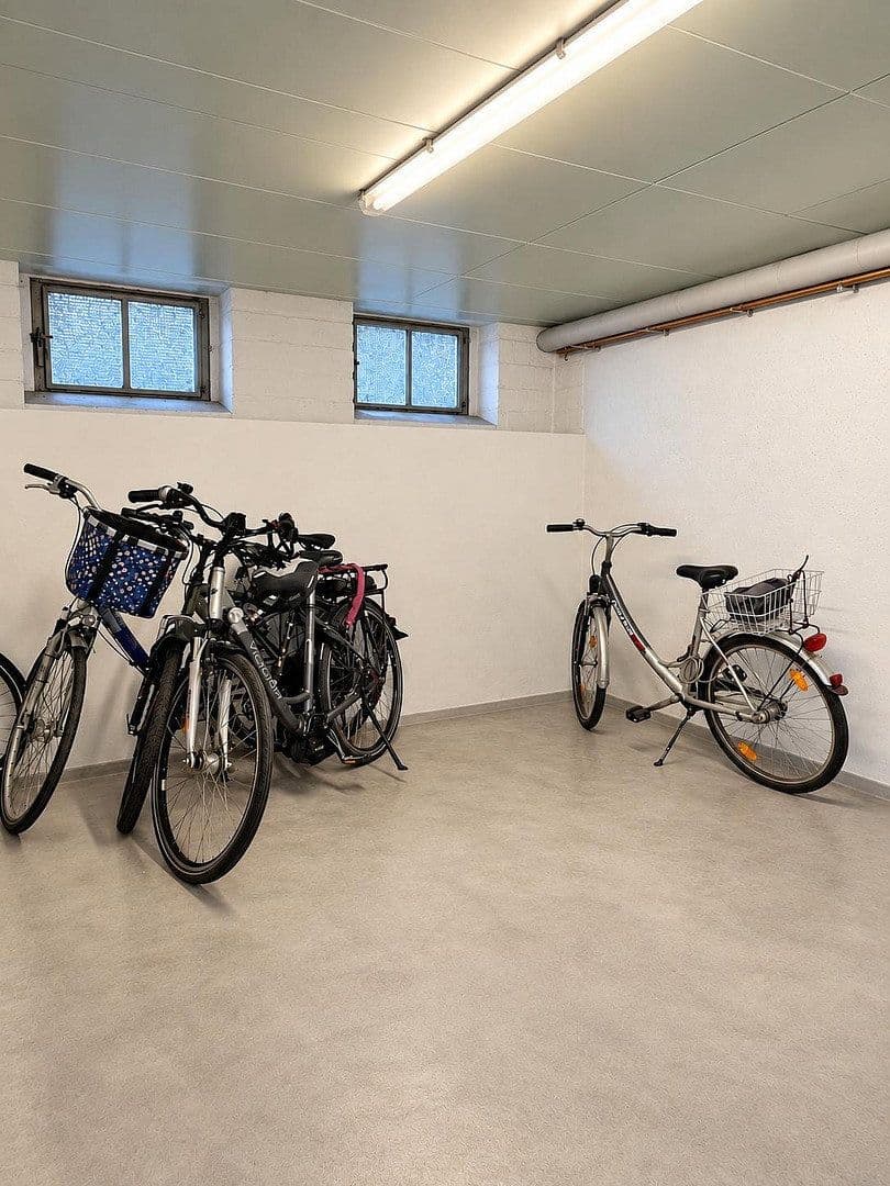 Prenájom bytu 2-izbový 67 m², Benediktinerstraße 28, Aachen, Severné Porýnie - Westfálsko Prenájom bytu 2-izbový 67 m², Benediktinerstraße 28, Aachen, Severné Porýnie - Westfálsko