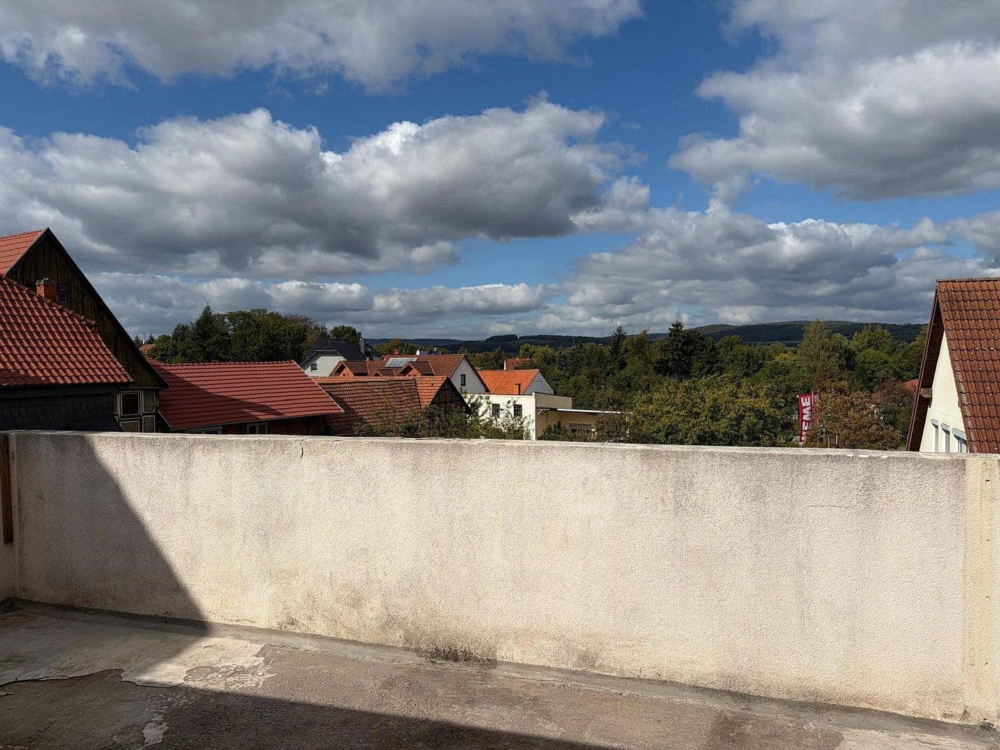 Predaj domu 354 m², pozemok 429 m², Lutherstrasse 3, Werra-Suhl-Tal, Durínsko Predaj domu 354 m², pozemok 429 m², Lutherstrasse 3, Werra-Suhl-Tal, Durínsko