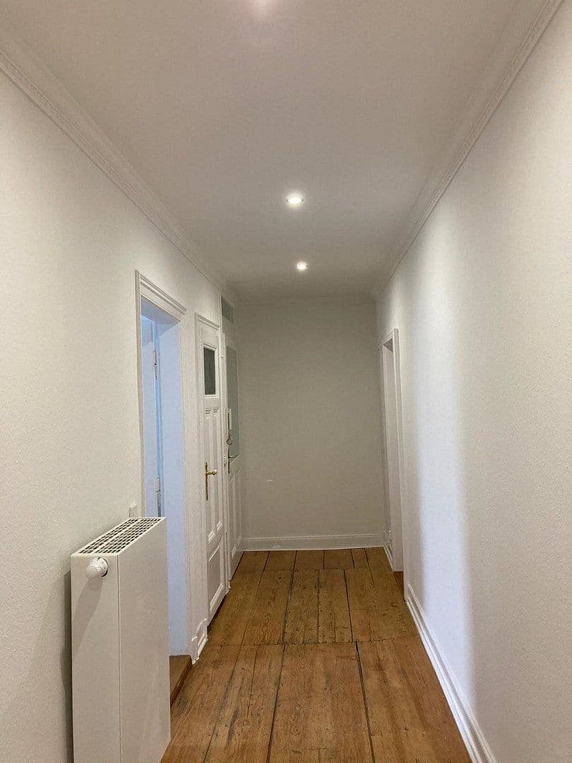 Prenájom bytu 4-izbový 106 m², Bismarckstraße 86, Offenbach am Main, Hesensko Prenájom bytu 4-izbový 106 m², Bismarckstraße 86, Offenbach am Main, Hesensko