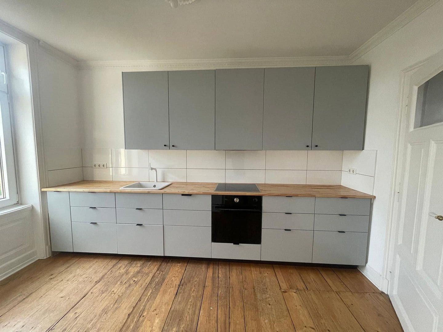 Prenájom bytu 4-izbový 106 m², Bismarckstraße 86, Offenbach am Main, Hesensko Prenájom bytu 4-izbový 106 m², Bismarckstraße 86, Offenbach am Main, Hesensko