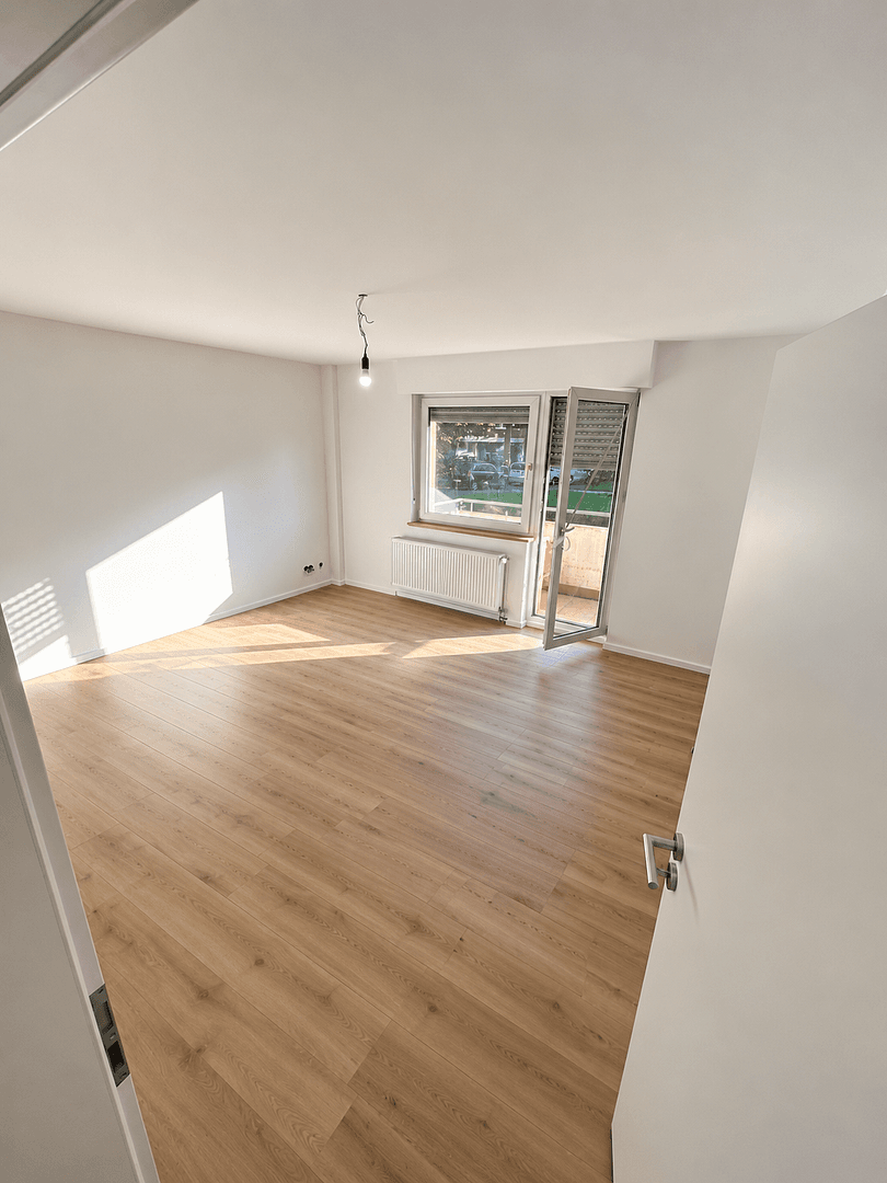 Prenájom bytu 3-izbový 66 m², Köln, Severné Porýnie - Westfálsko Prenájom bytu 3-izbový 66 m², Köln, Severné Porýnie - Westfálsko
