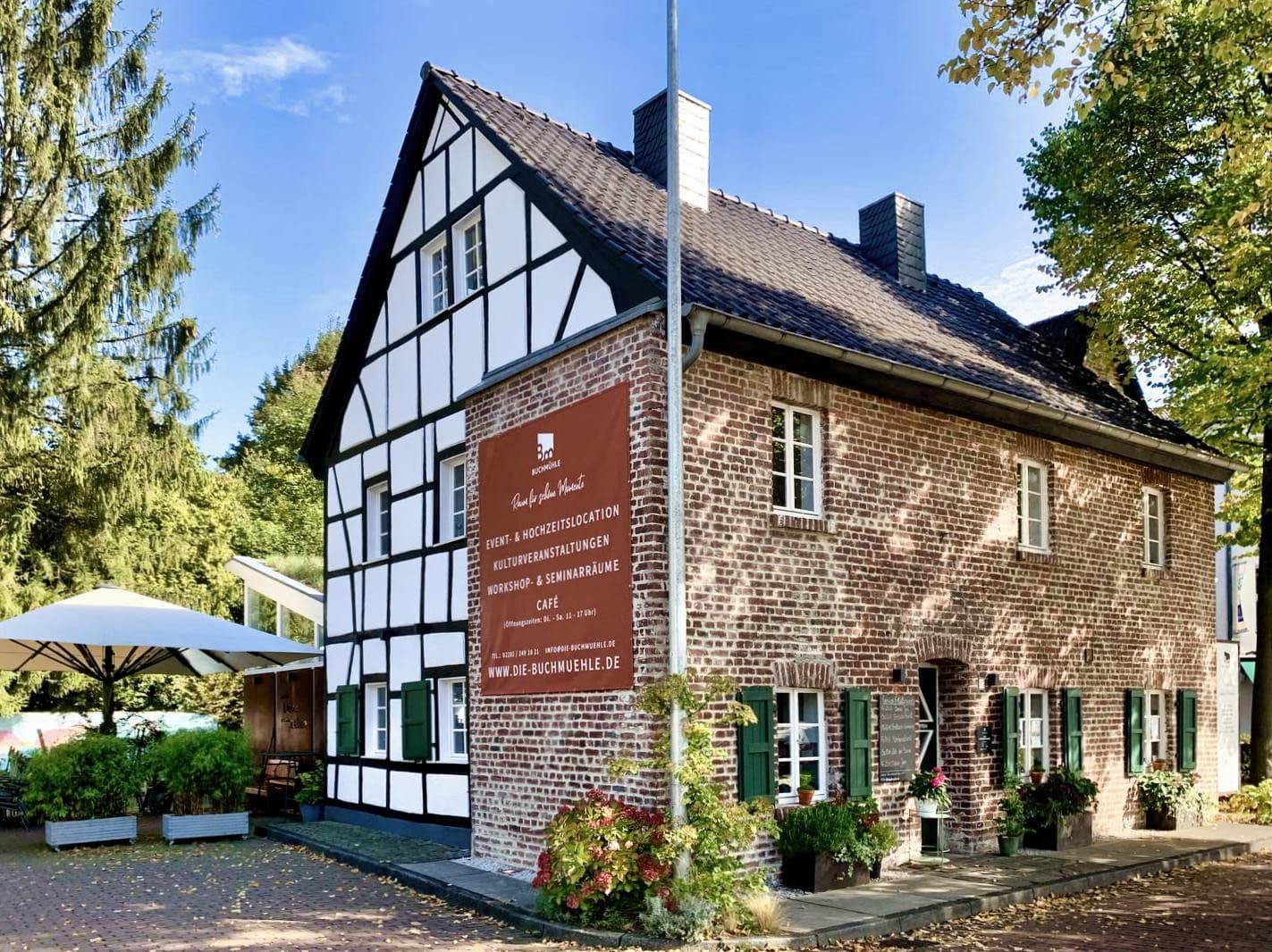Predaj nebytového priestoru 388 m², Bergisch Gladbach, Severné Porýnie - Westfálsko Predaj nebytového priestoru 388 m², Bergisch Gladbach, Severné Porýnie - Westfálsko