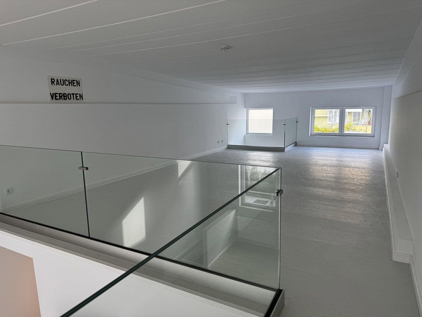 Prenájom bytu 3-izbový 173 m², Würzburg, Bavorsko Prenájom bytu 3-izbový 173 m², Würzburg, Bavorsko