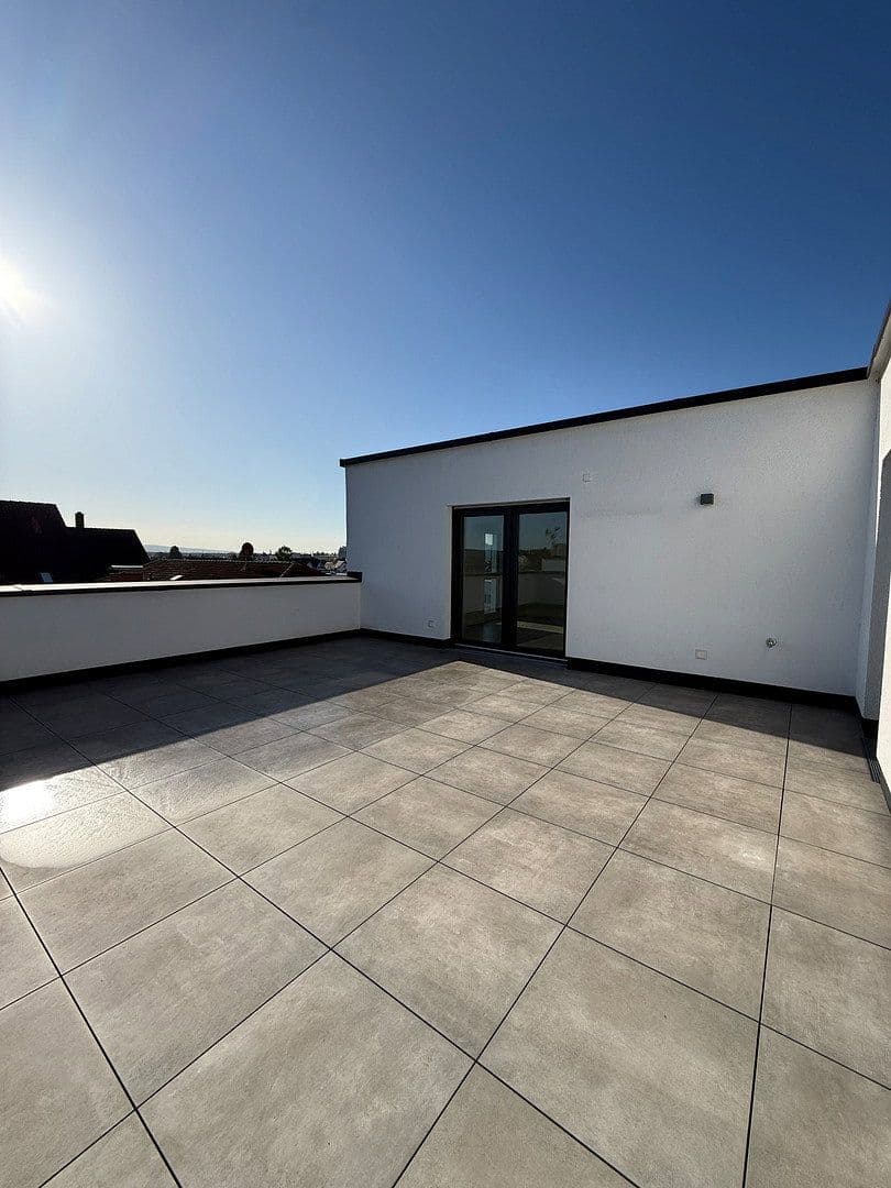Prenájom bytu 5-izbový 134 m², Stadelmannstraße 31, Erlensee, Hesensko Prenájom bytu 5-izbový 134 m², Stadelmannstraße 31, Erlensee, Hesensko
