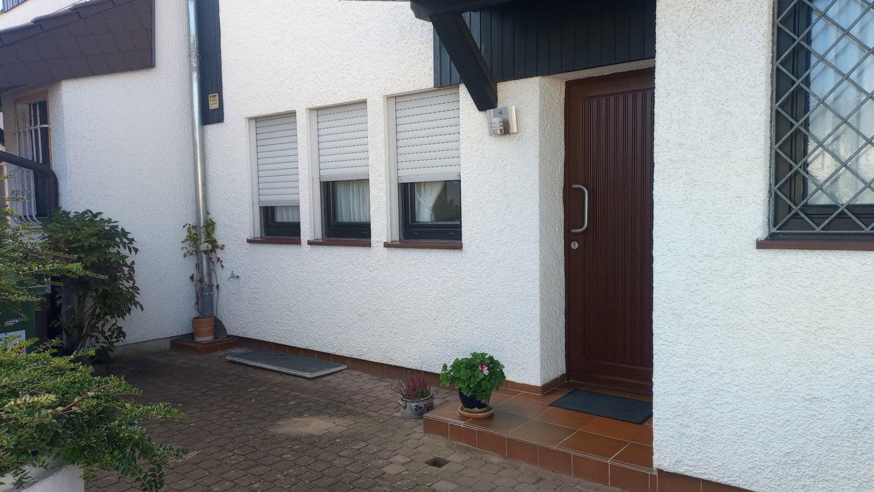 Predaj domu 117 m², pozemok 195 m², Am Felsenkeller 13, Griesheim, Hesensko Predaj domu 117 m², pozemok 195 m², Am Felsenkeller 13, Griesheim, Hesensko