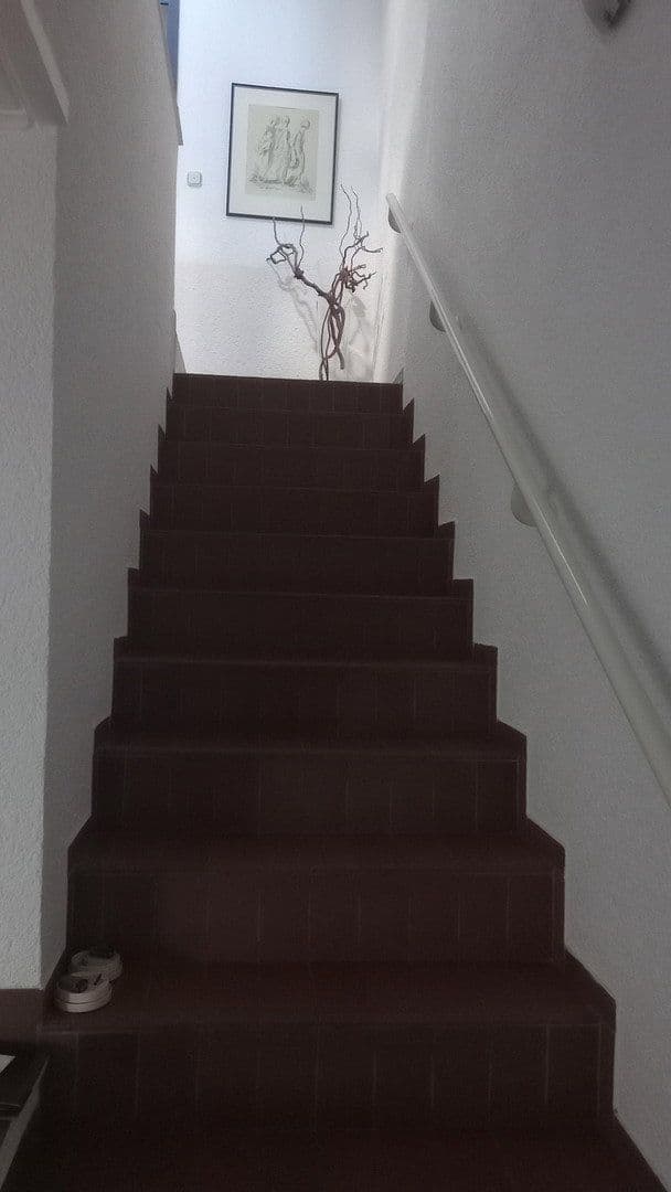 Predaj domu 117 m², pozemok 195 m², Am Felsenkeller 13, Griesheim, Hesensko Predaj domu 117 m², pozemok 195 m², Am Felsenkeller 13, Griesheim, Hesensko