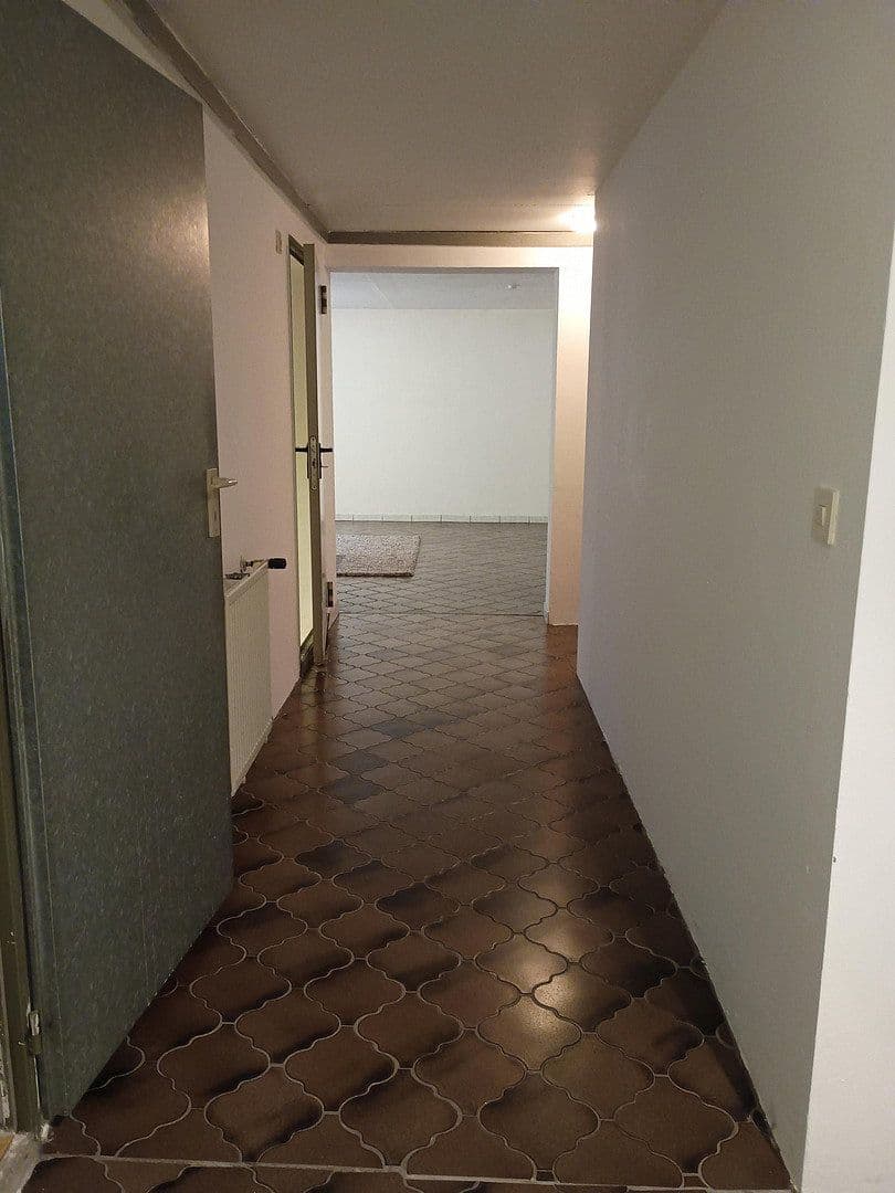 Predaj domu 117 m², pozemok 195 m², Am Felsenkeller 13, Griesheim, Hesensko Predaj domu 117 m², pozemok 195 m², Am Felsenkeller 13, Griesheim, Hesensko