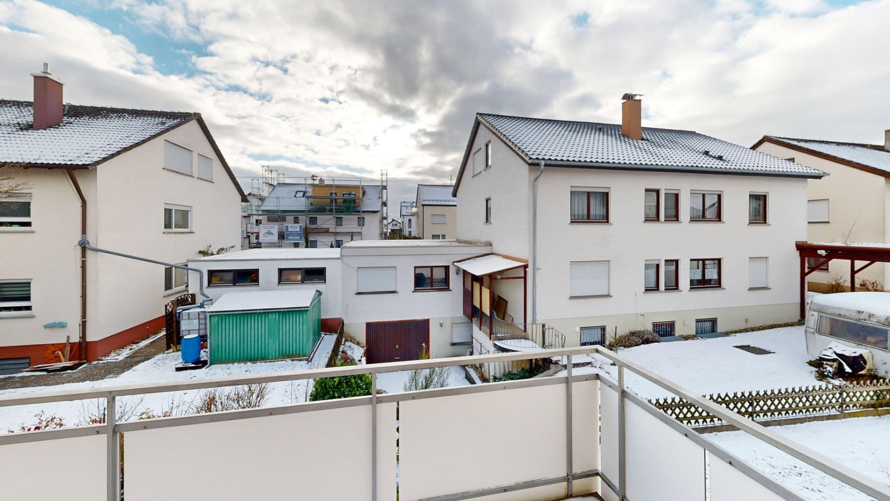 Prenájom bytu 3-izbový 98 m², Böblingen, Bádensko-Wurttembersko Prenájom bytu 3-izbový 98 m², Böblingen, Bádensko-Wurttembersko