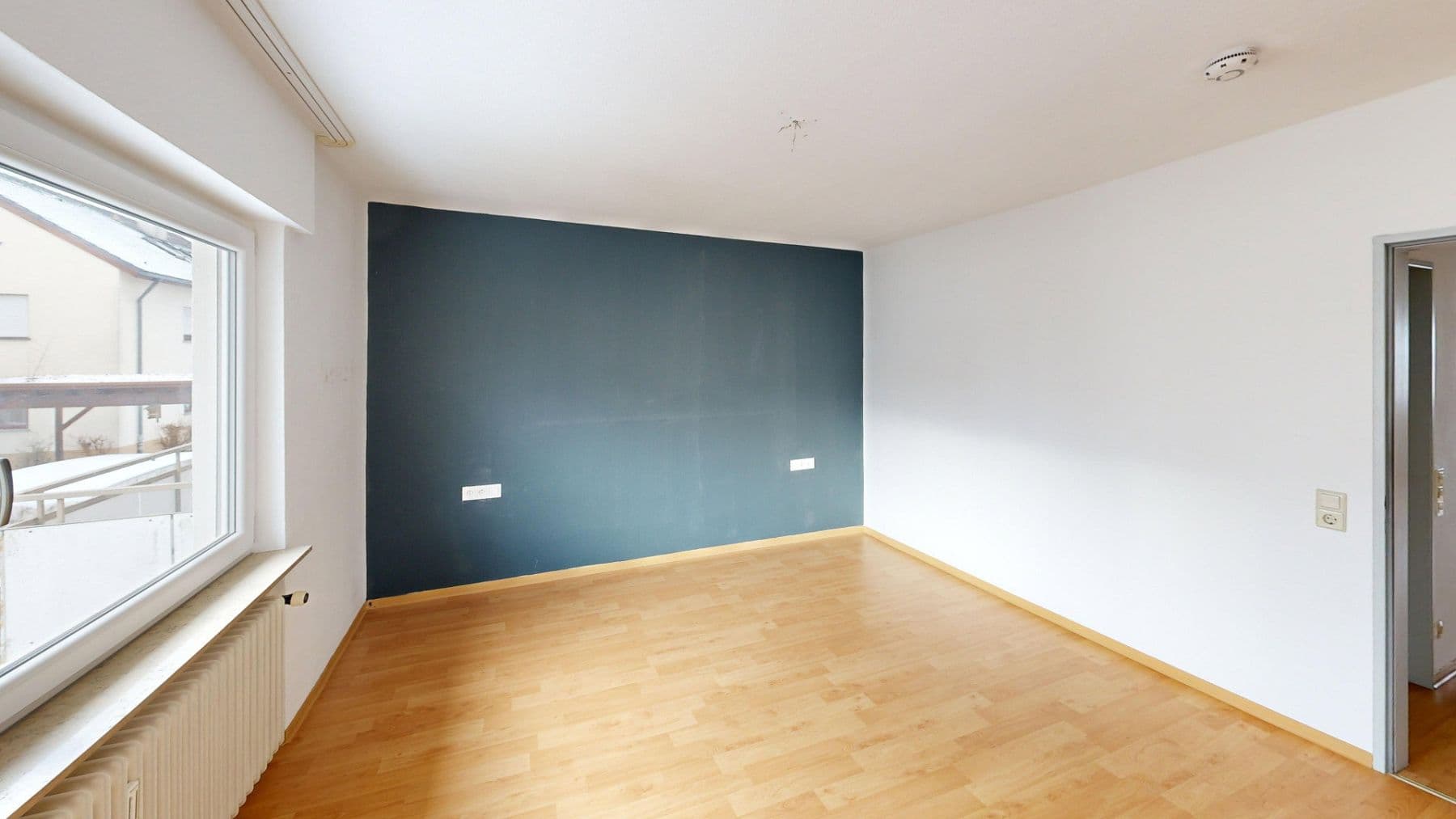 Prenájom bytu 3-izbový 98 m², Böblingen, Bádensko-Wurttembersko Prenájom bytu 3-izbový 98 m², Böblingen, Bádensko-Wurttembersko