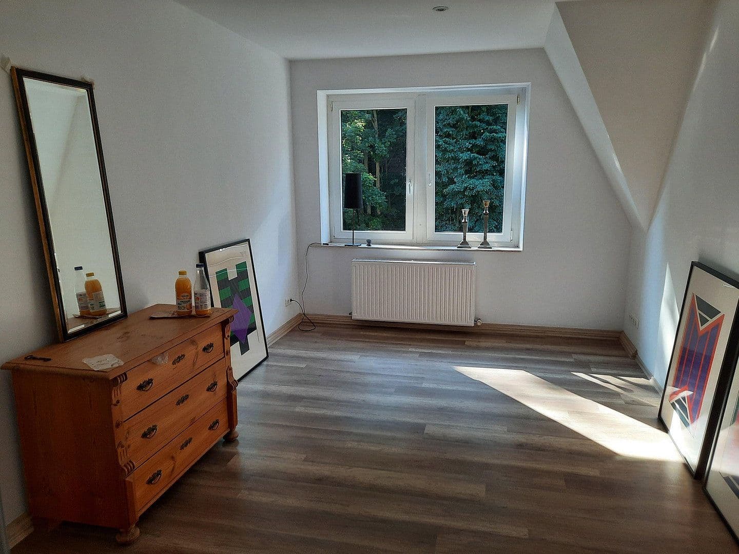 Prenájom bytu 3-izbový 76 m², Dresden, Sasko Prenájom bytu 3-izbový 76 m², Dresden, Sasko