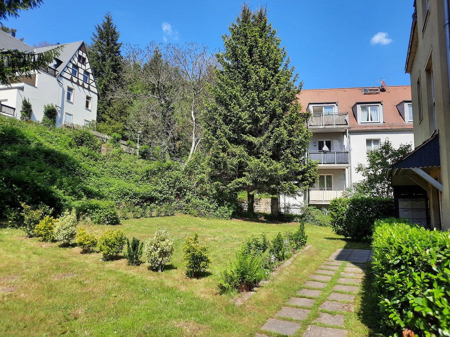 Prenájom bytu 3-izbový 76 m², Dresden, Sasko Prenájom bytu 3-izbový 76 m², Dresden, Sasko