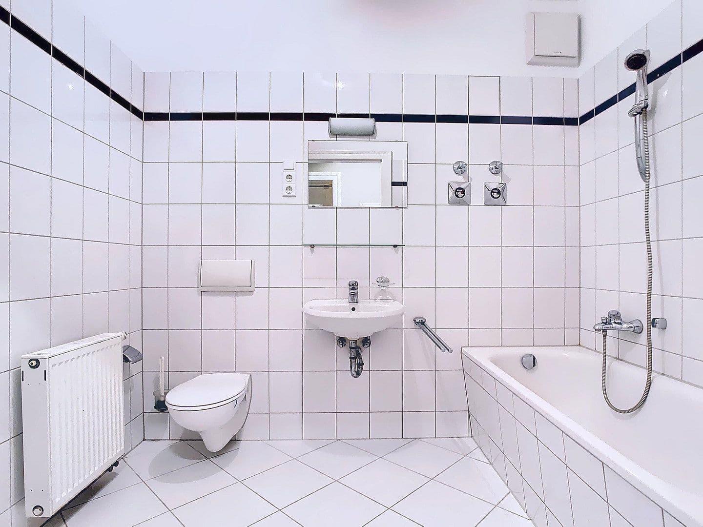 Predaj bytu 1-izbový 39 m², Berlin, Berlín Predaj bytu 1-izbový 39 m², Berlin, Berlín
