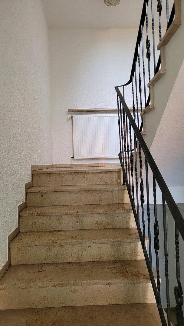 Prenájom bytu 3-izbový 91 m², Lichtenfels, Bavorsko Prenájom bytu 3-izbový 91 m², Lichtenfels, Bavorsko