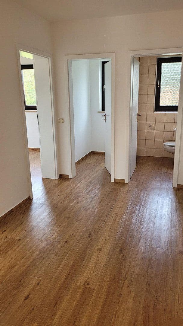 Prenájom bytu 3-izbový 91 m², Lichtenfels, Bavorsko Prenájom bytu 3-izbový 91 m², Lichtenfels, Bavorsko