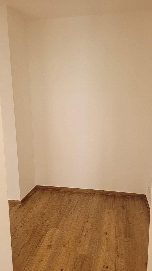 Prenájom bytu 3-izbový 91 m², Lichtenfels, Bavorsko Prenájom bytu 3-izbový 91 m², Lichtenfels, Bavorsko