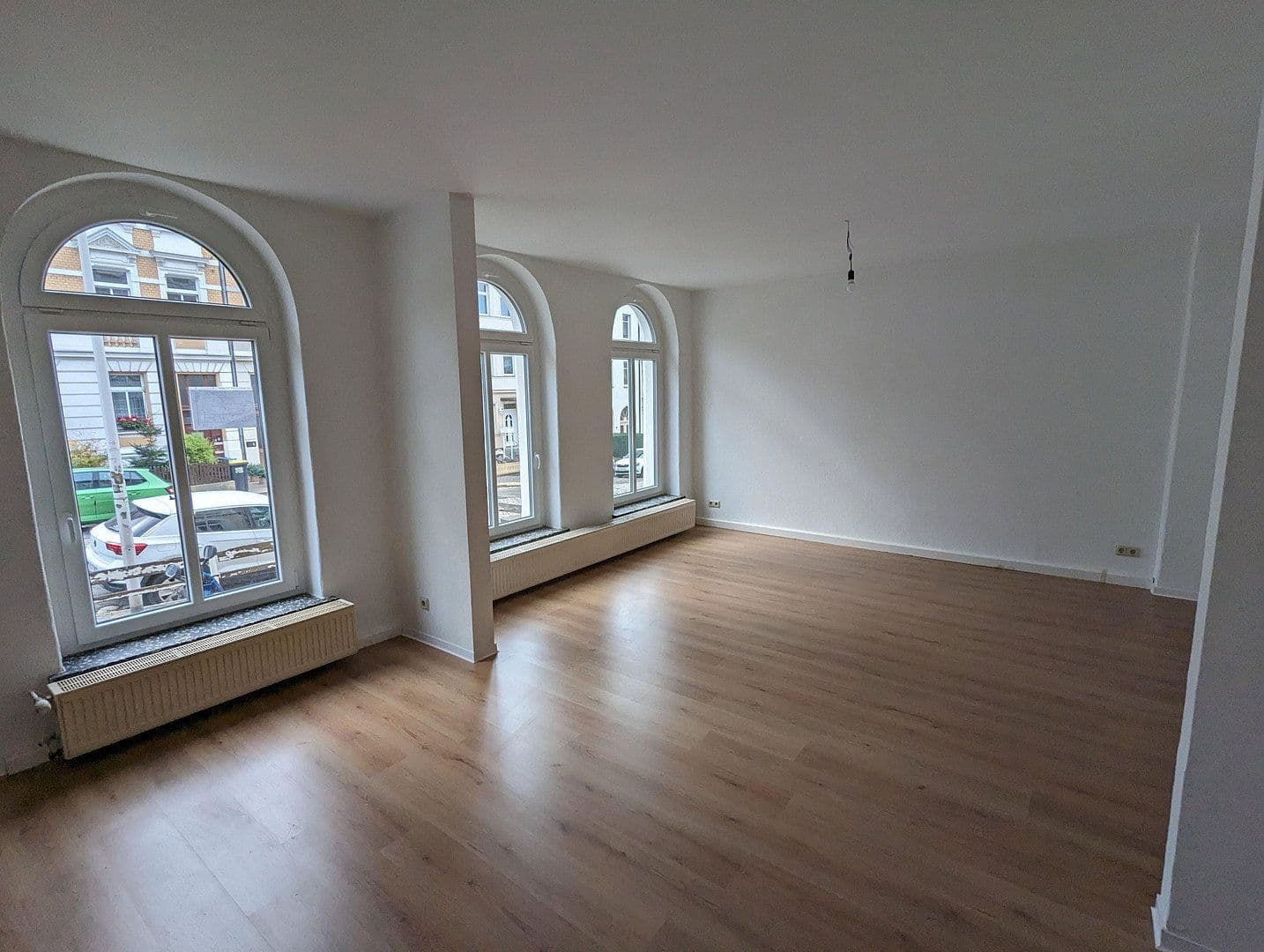 Predaj domu 424 m², Franz-Mehring-Straße 35, Gera, Durínsko Predaj domu 424 m², Franz-Mehring-Straße 35, Gera, Durínsko