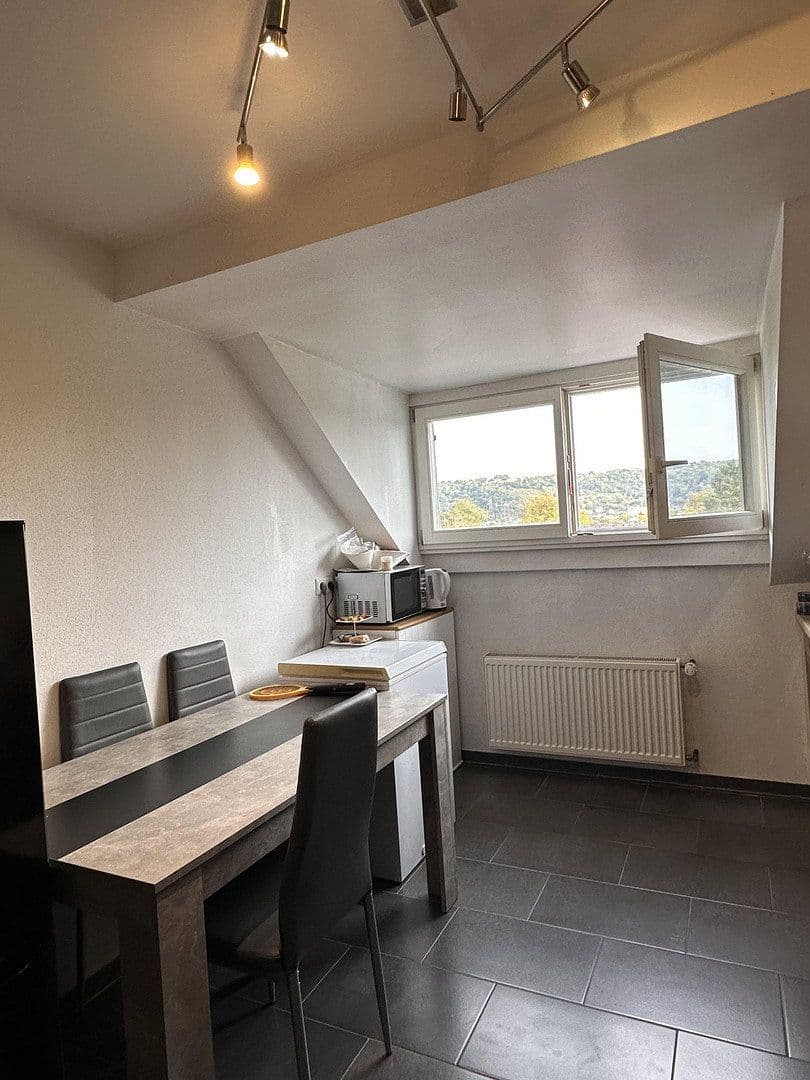 Prenájom bytu 2-izbový 51 m², Zewener Straße 14, Trier, Porýnie-Falcko Prenájom bytu 2-izbový 51 m², Zewener Straße 14, Trier, Porýnie-Falcko