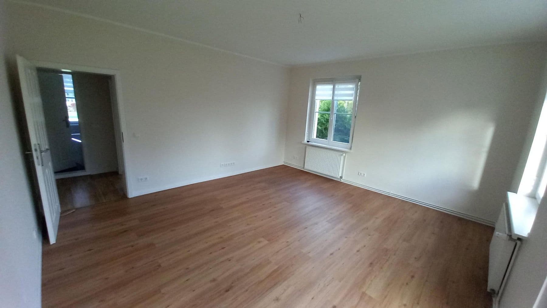 Prenájom bytu 4-izbový 99 m², Glindower Chausseestr. 145, Werder (Havel), Brandenbursko Prenájom bytu 4-izbový 99 m², Glindower Chausseestr. 145, Werder (Havel), Brandenbursko