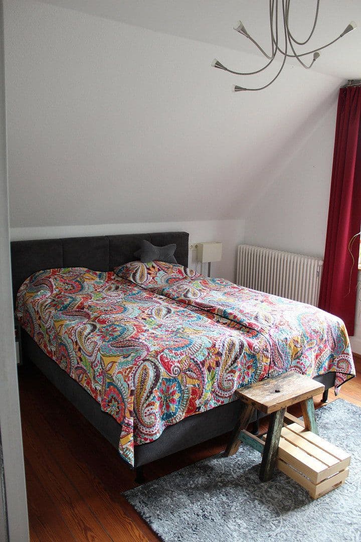 Prenájom bytu 3-izbový 91 m², Kirchentellinsfurt, Bádensko-Wurttembersko Prenájom bytu 3-izbový 91 m², Kirchentellinsfurt, Bádensko-Wurttembersko