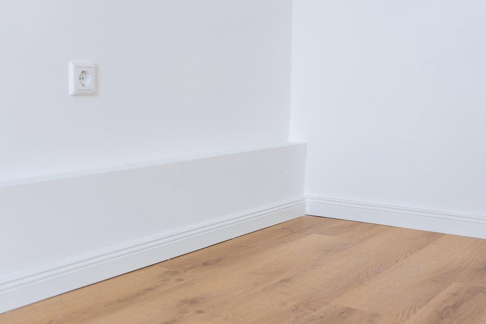 Prenájom bytu 3-izbový 71 m², Jungstraße 10, Wuppertal, Severné Porýnie - Westfálsko Prenájom bytu 3-izbový 71 m², Jungstraße 10, Wuppertal, Severné Porýnie - Westfálsko
