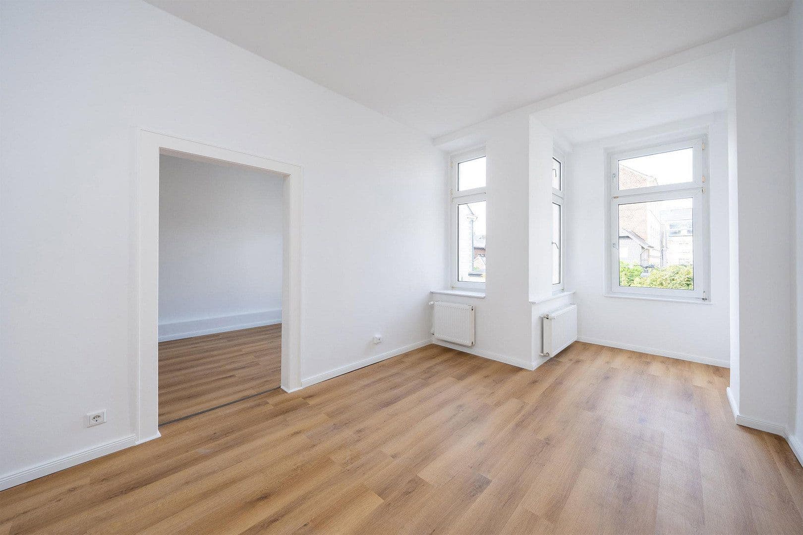 Prenájom bytu 3-izbový 71 m², Jungstraße 10, Wuppertal, Severné Porýnie - Westfálsko Prenájom bytu 3-izbový 71 m², Jungstraße 10, Wuppertal, Severné Porýnie - Westfálsko