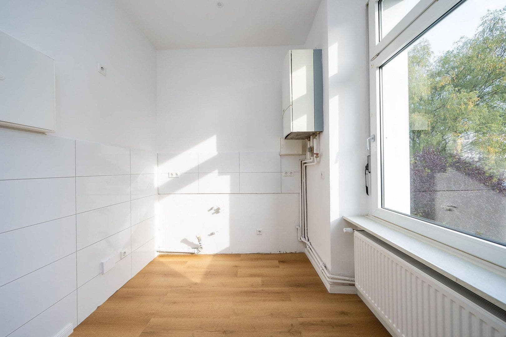 Prenájom bytu 3-izbový 71 m², Jungstraße 10, Wuppertal, Severné Porýnie - Westfálsko Prenájom bytu 3-izbový 71 m², Jungstraße 10, Wuppertal, Severné Porýnie - Westfálsko