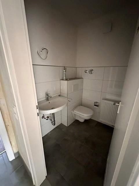 Prenájom bytu 3-izbový 71 m², Fischerstr. 70, Eschweiler, Severné Porýnie - Westfálsko Prenájom bytu 3-izbový 71 m², Fischerstr. 70, Eschweiler, Severné Porýnie - Westfálsko