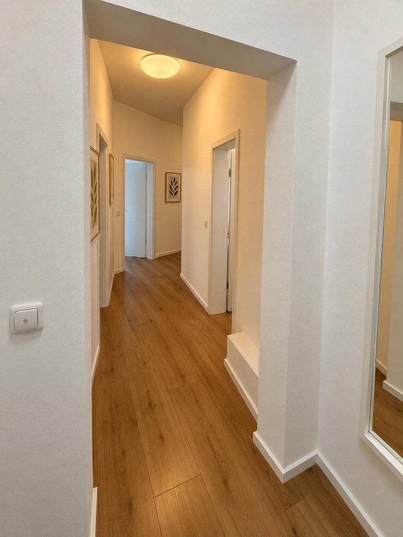 Prenájom bytu 5-izbový 89 m², Heusenstamm, Hesensko Prenájom bytu 5-izbový 89 m², Heusenstamm, Hesensko