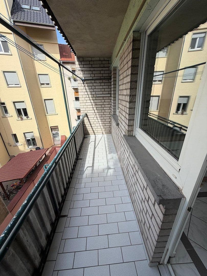 Prenájom bytu 2-izbový 64 m², Mannheim, Bádensko-Wurttembersko Prenájom bytu 2-izbový 64 m², Mannheim, Bádensko-Wurttembersko