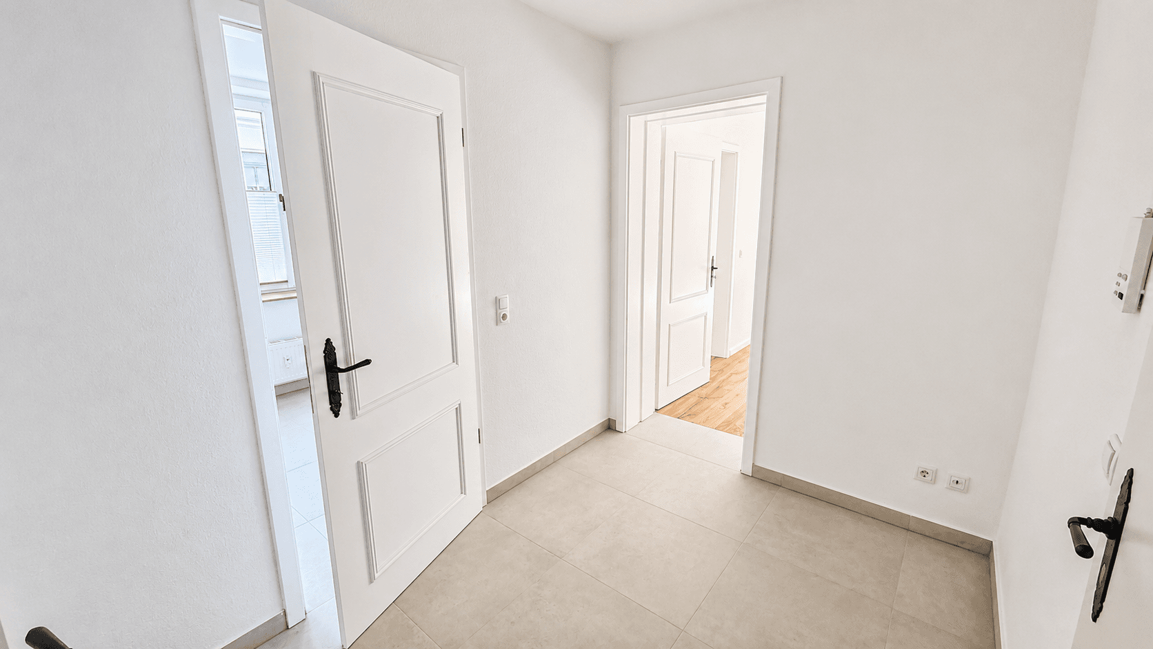Prenájom bytu 2-izbový 61 m², Brandvorwerkstraße 72, Leipzig, Sasko Prenájom bytu 2-izbový 61 m², Brandvorwerkstraße 72, Leipzig, Sasko