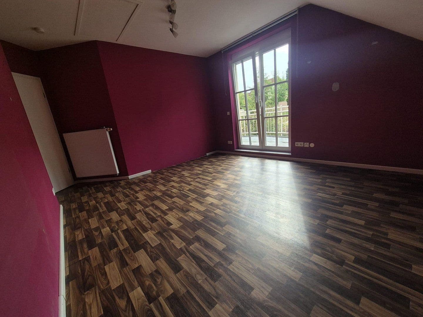 Predaj domu 160 m², pozemok 394 m², Alte Steigstraße 1, Bammental, Bádensko-Wurttembersko Predaj domu 160 m², pozemok 394 m², Alte Steigstraße 1, Bammental, Bádensko-Wurttembersko