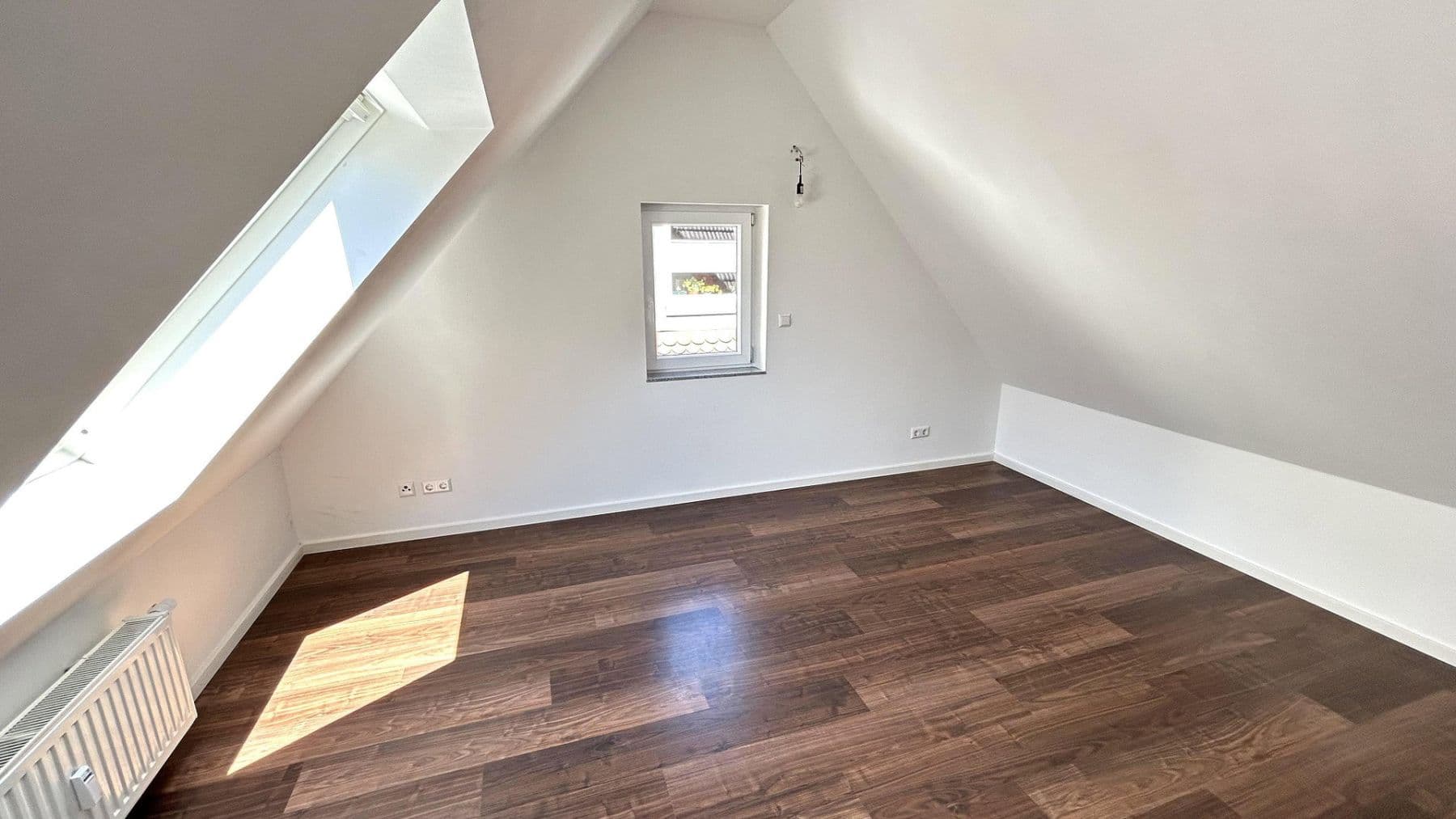 Predaj bytu 2-izbový 49 m², Mittlere Beutau 69, Esslingen am Neckar, Bádensko-Wurttembersko Predaj bytu 2-izbový 49 m², Mittlere Beutau 69, Esslingen am Neckar, Bádensko-Wurttembersko
