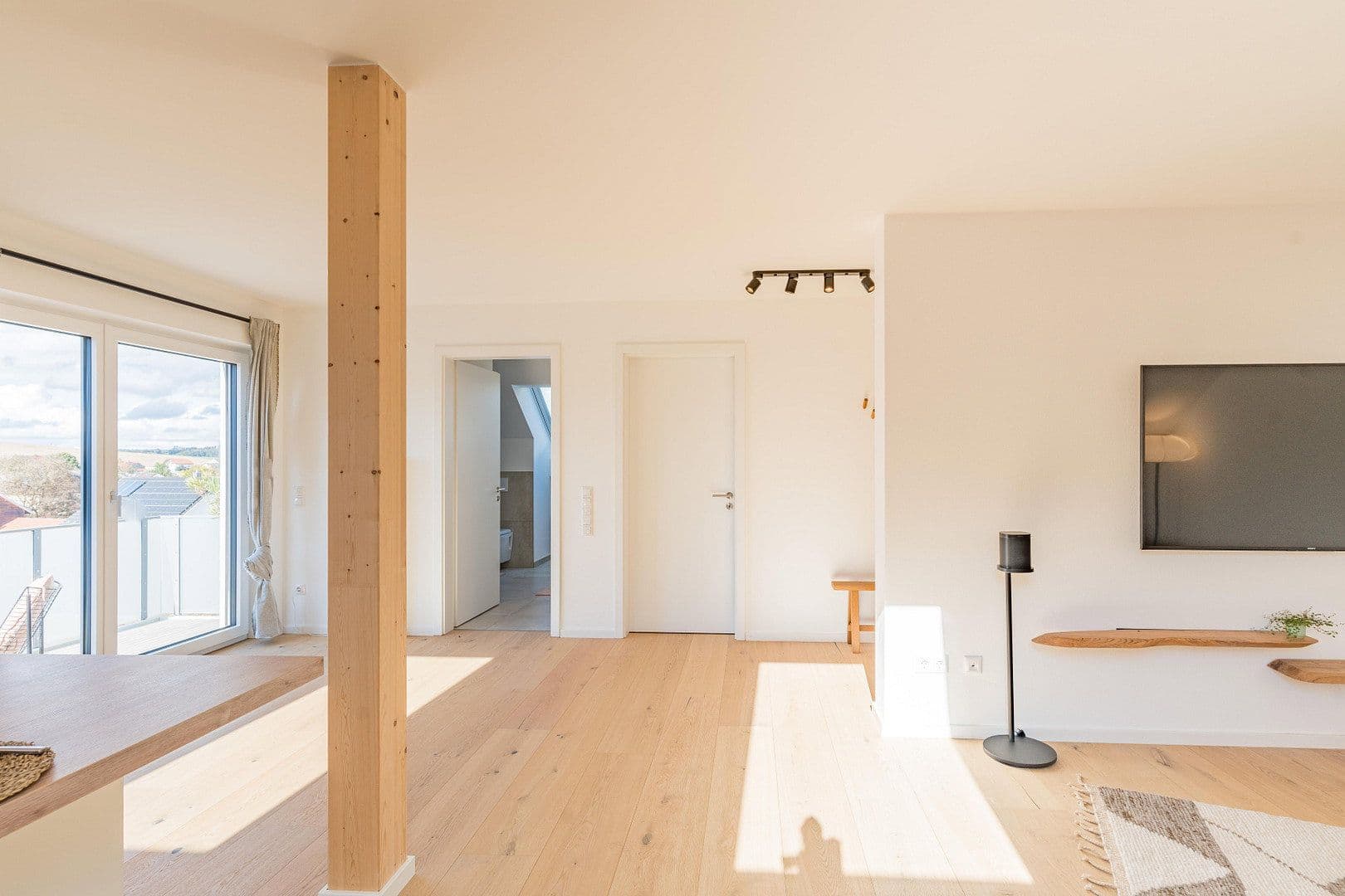 Prenájom bytu 2-izbový 65 m², Nelkenweg 10, Freising, Bavorsko Prenájom bytu 2-izbový 65 m², Nelkenweg 10, Freising, Bavorsko